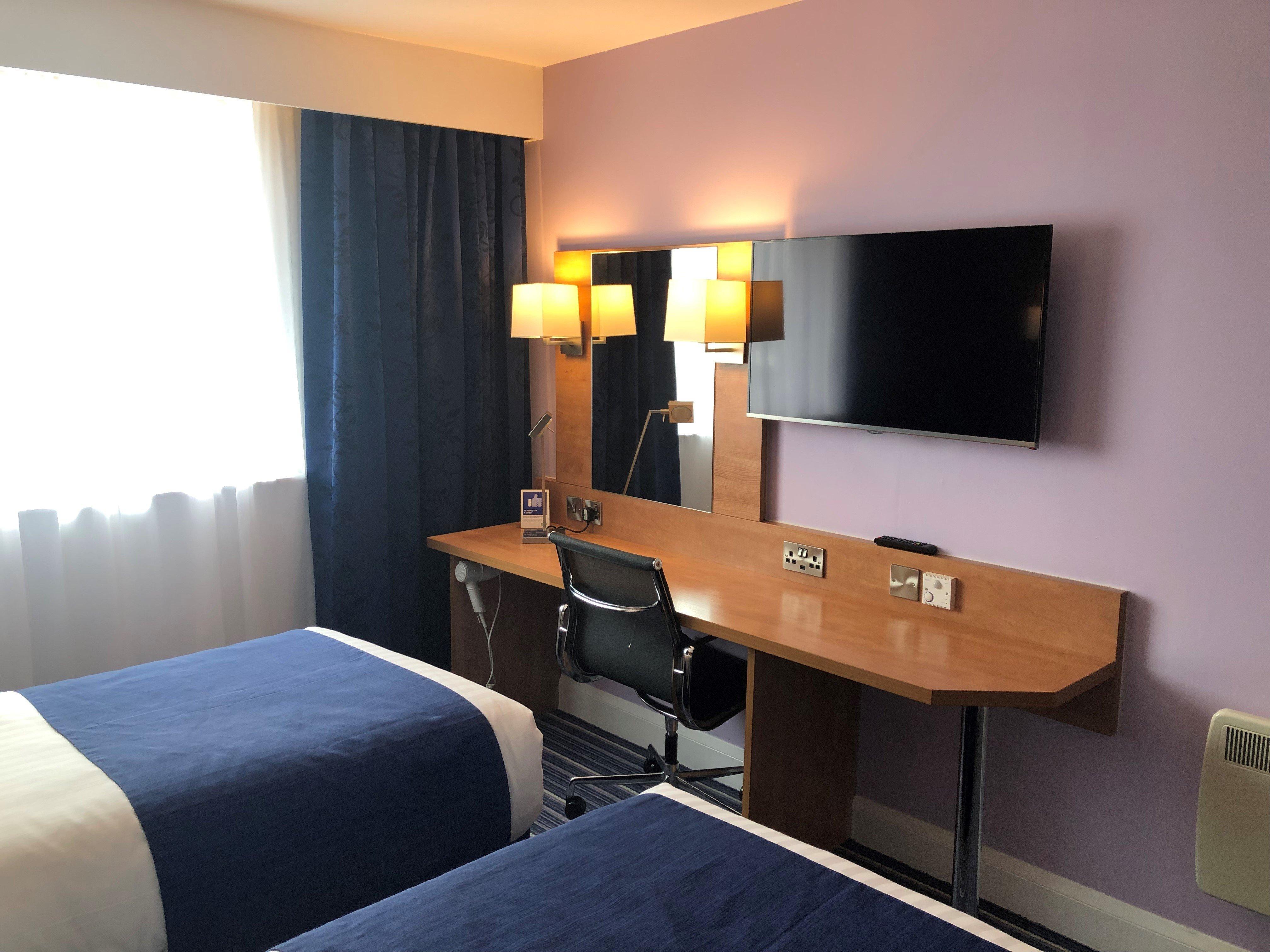 Holiday Inn Express Nuneaton, An Ihg Hotel Экстерьер фото